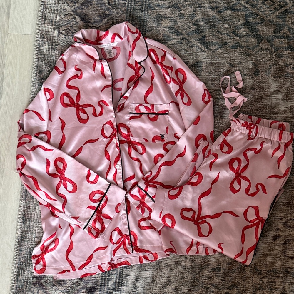 Victoria's Secret Pink and Red Ribbon Pajama Set